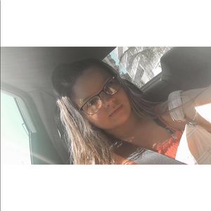 Meet your Posher, Jennie